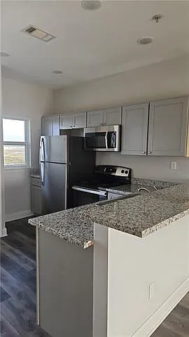 4504 Pontchartrain Dr — Photo 7