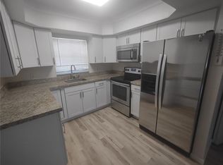 1350 E Sample Rd APT 312, Pompano Beach, FL 33064