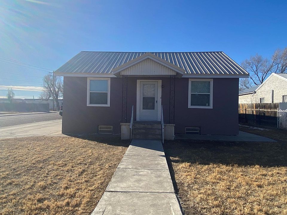 323 S Hickok St, Ulysses, KS 67880 MLS 10847 Zillow