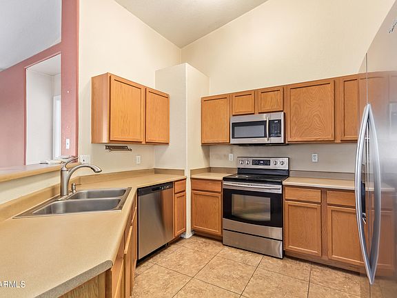 5th image of 4700 E MEADOW CREEK Way
