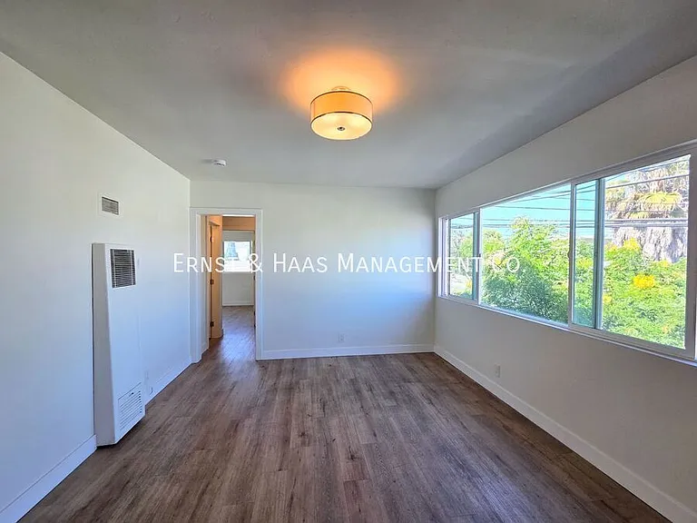 1545 Obispo Ave #5 — Photo 5
