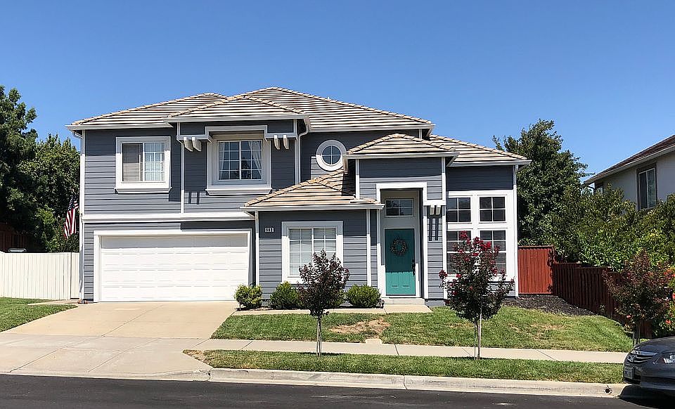 2nd image of 902 Morello Hills Dr