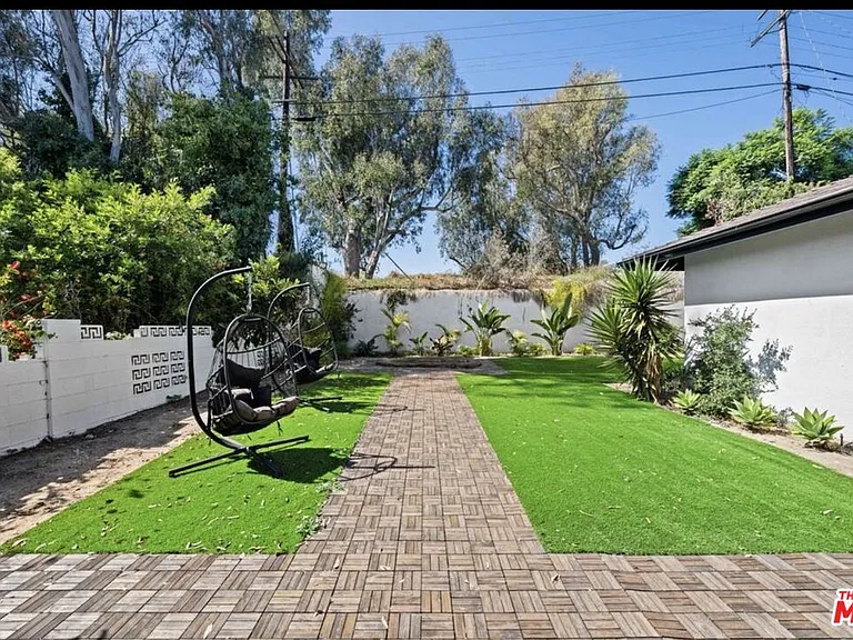 2617 S Beverly Dr — Photo 60