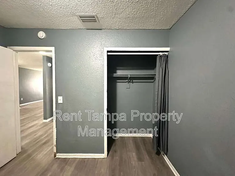 8304 N Mulberry St — Photo 25