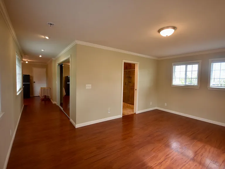 1294 Onioni St — Photo 5