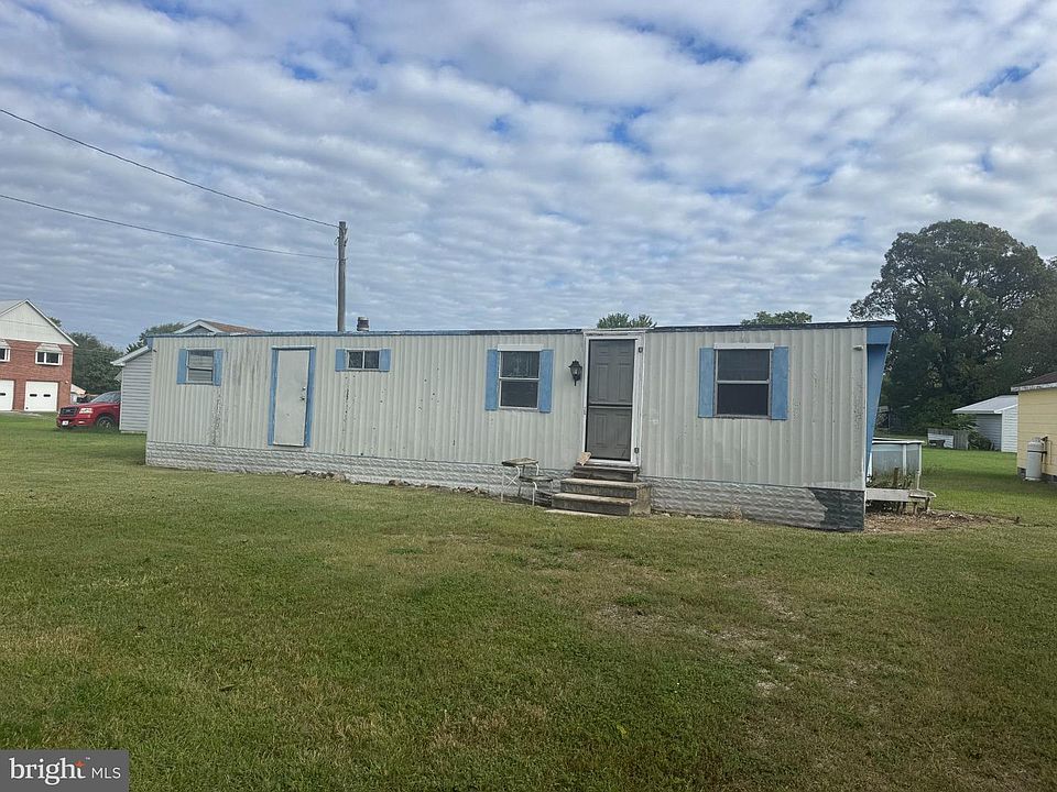 1st image of 36392 Hearn St