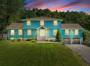 30 Pompositticutt St, Stow, MA 01775