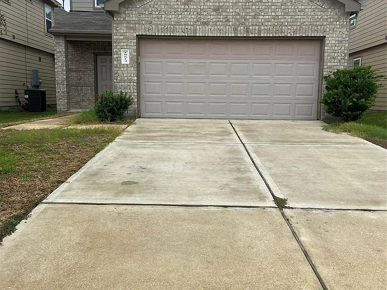 18614 Cooper Ravine Way — Photo 1