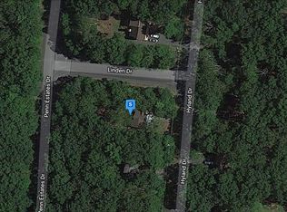 393 Hyland Dr, East Stroudsburg, PA