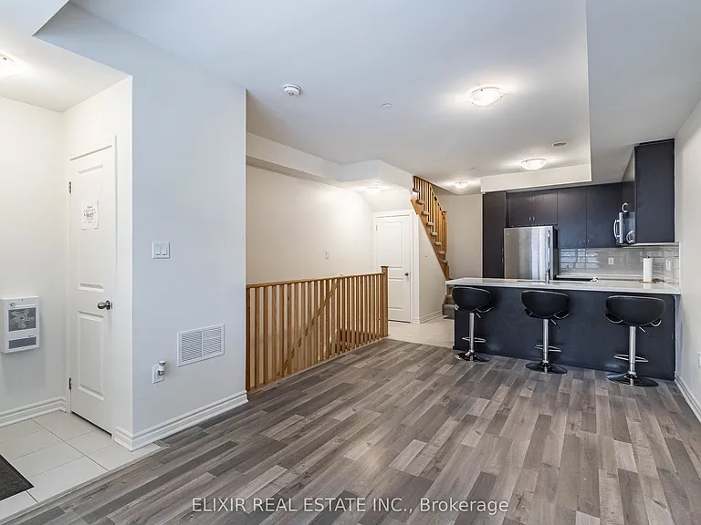 2285 McNab Ln #13 — Photo 2