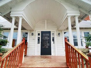 229 E Short Ave, Independence, MO 64050