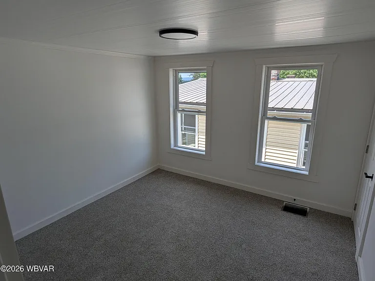 56 Penn St — Photo 10