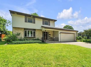 2131 Empire Dr, Waukesha, WI 53186