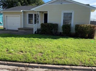 109 Savannah St, Waxahachie, TX 75165