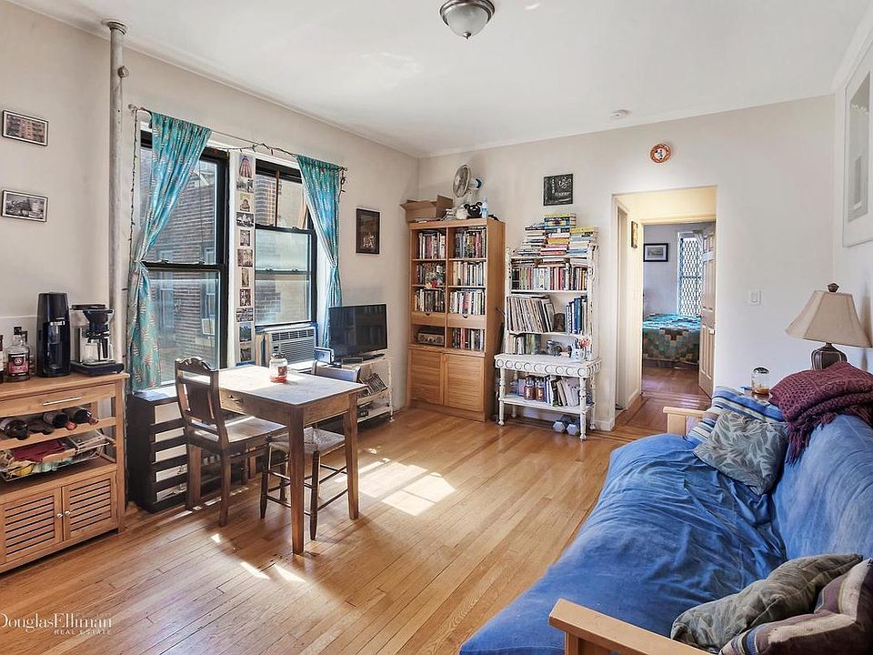 1st image of 626 Lincoln Pl APT 4C