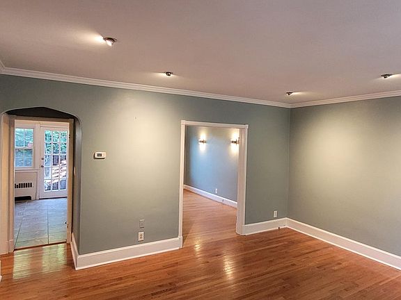Livingroom looking into eat-in Kitchen