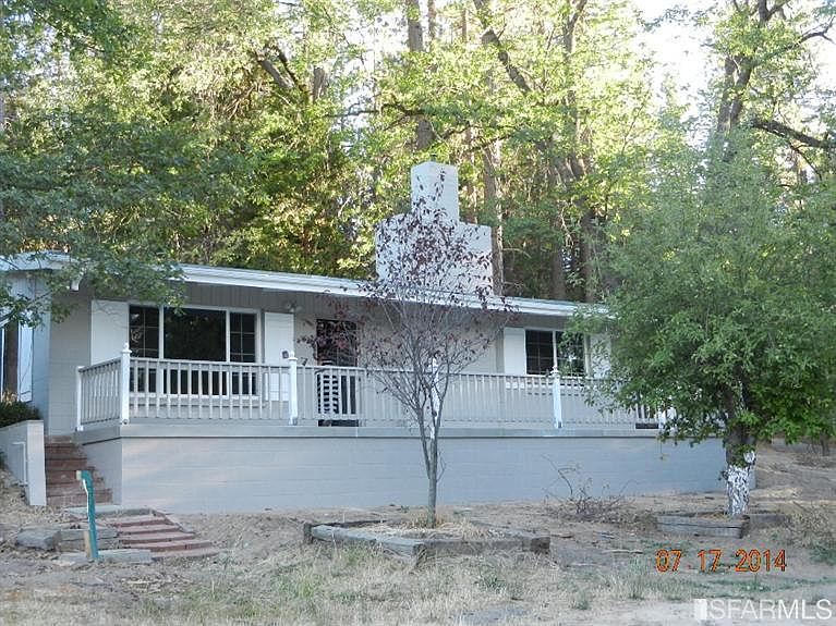 1st image of 41404 Meadow Ln