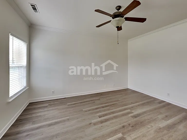3013 Community Cir — Photo 10