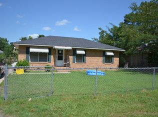 226 Brunson St, Manning, SC 29102