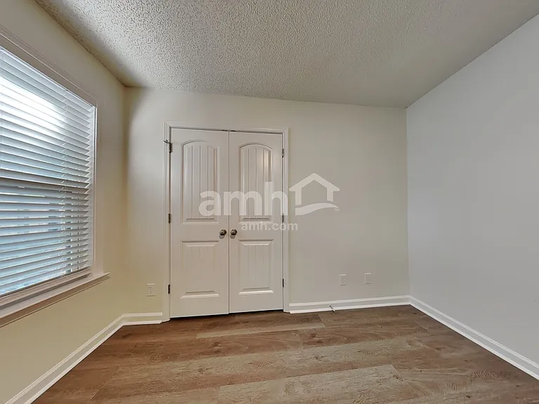 89 Stonewall Dr — Photo 12