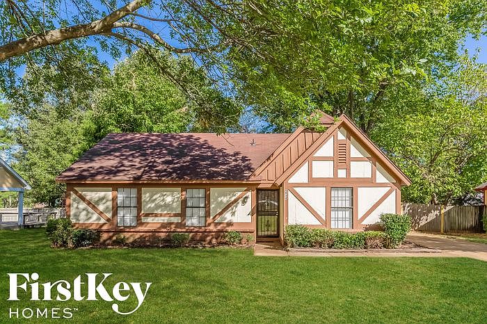 1st image of 5934 Hickory Leaf Dr