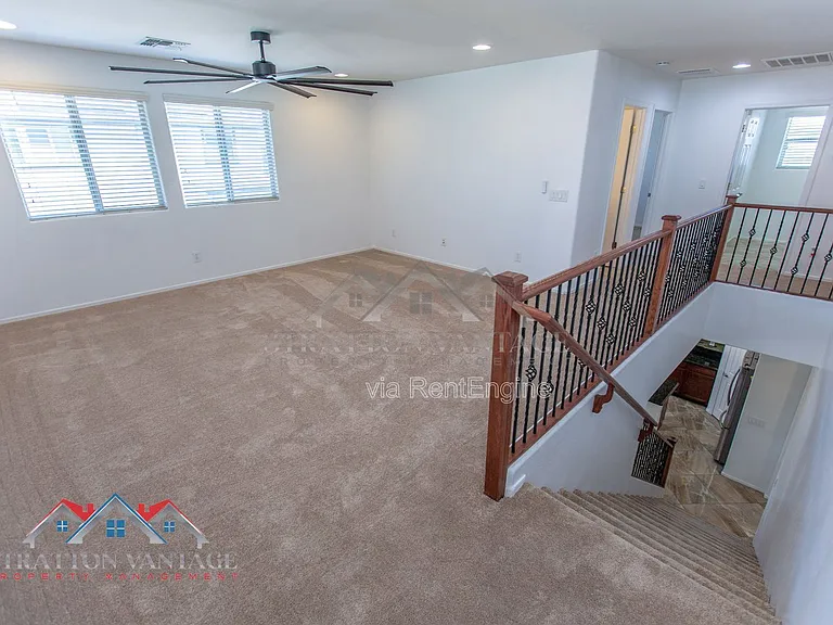 7311 N 90th Ave — Photo 26