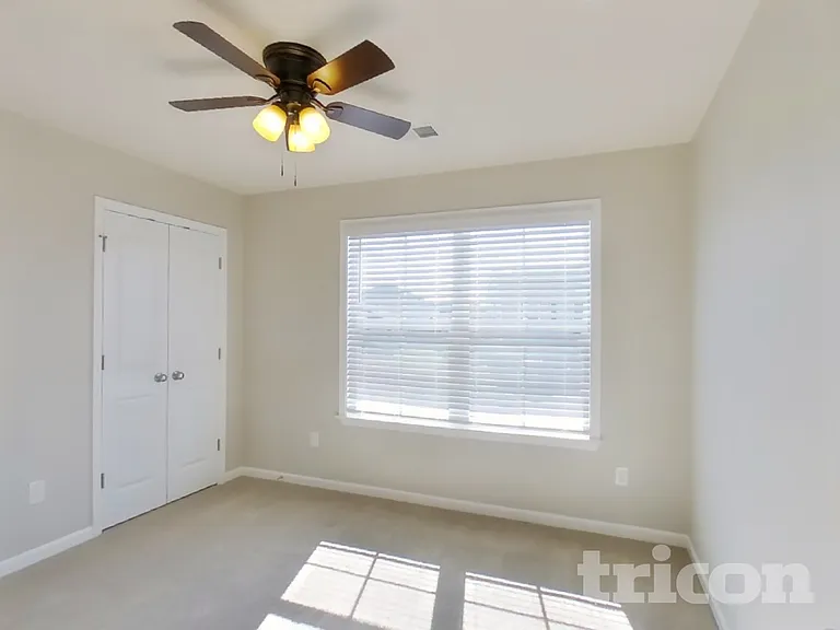 634 Ridgeville Crossing Dr — Photo 11