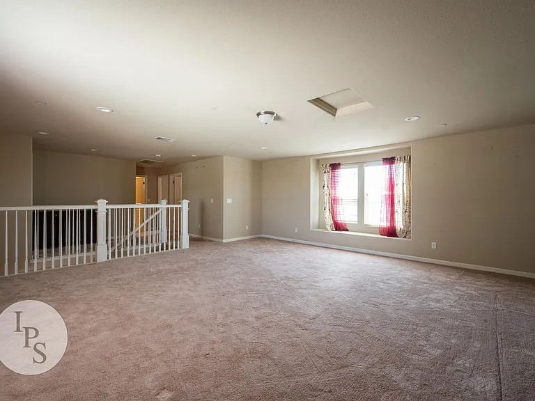 6414 W Norwich Ave — Photo 12