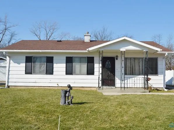 1482 Terrawenda Dr, Defiance, OH 43512