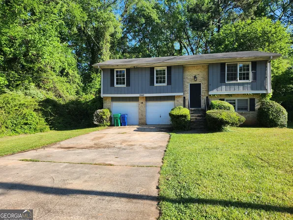 3942 Emerald North Dr, Decatur, GA 30035
