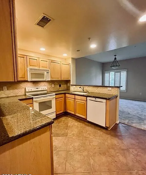 19700 N 76th St #2103 — Photo 3