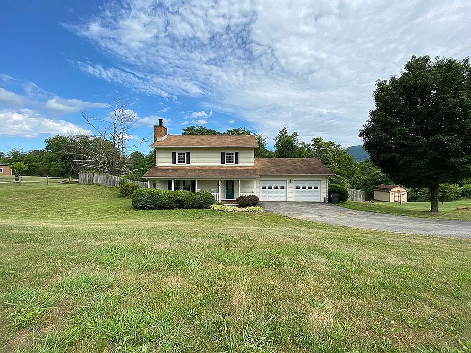 1st image of 334 Lakeview Dr