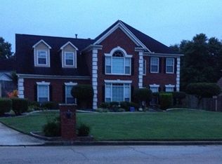 2744 Autumn Lake Ln, Decatur, GA 30034