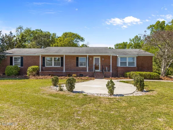 3728 Kings Crossroads Road, Greenville, NC 27834