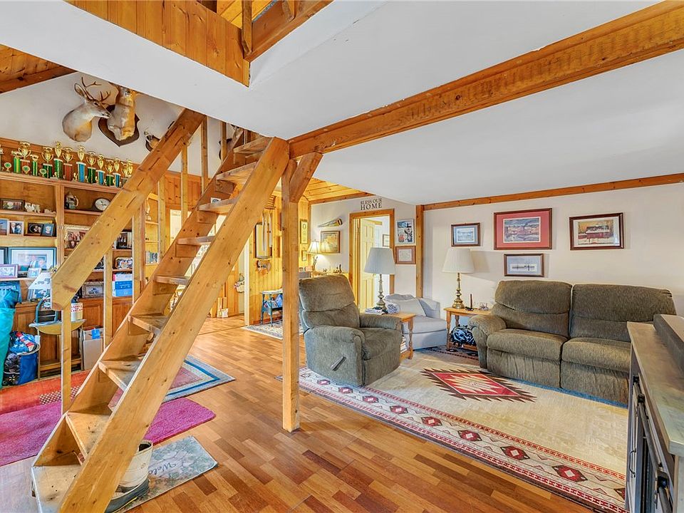 16th image of this home