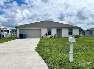 2371 SW Chestnut Ln, Port Saint Lucie, FL 34953