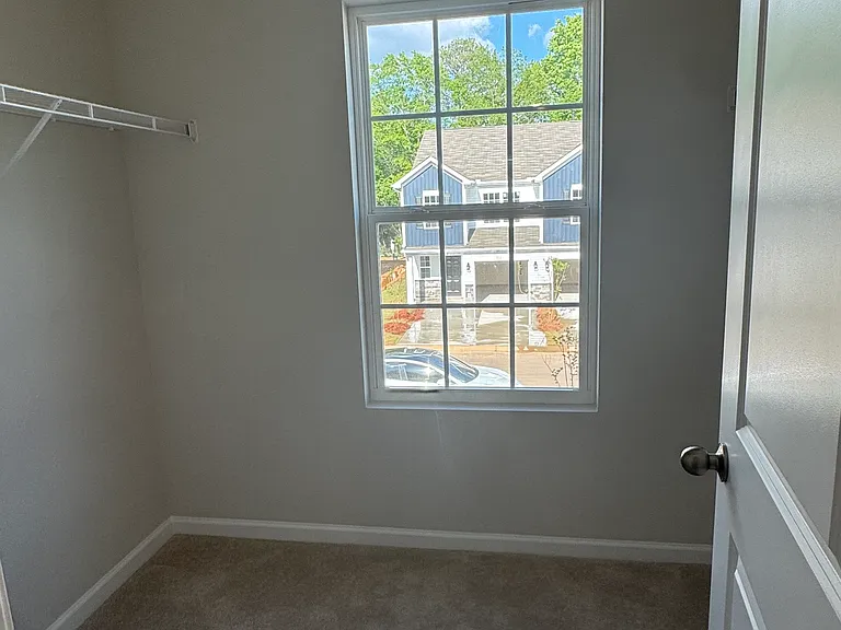 817 Sandbach Rd — Photo 13