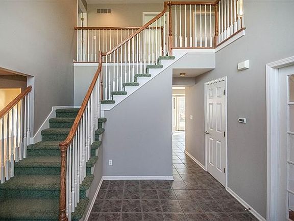 3rd image of 4783 Saint Andrews Ct