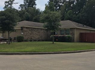 1700 Leafhopper Ln, Conroe, TX 77301