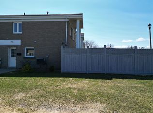 270 Town House Cres, Brampton, ON