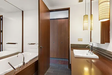 Rented by BARNES New York