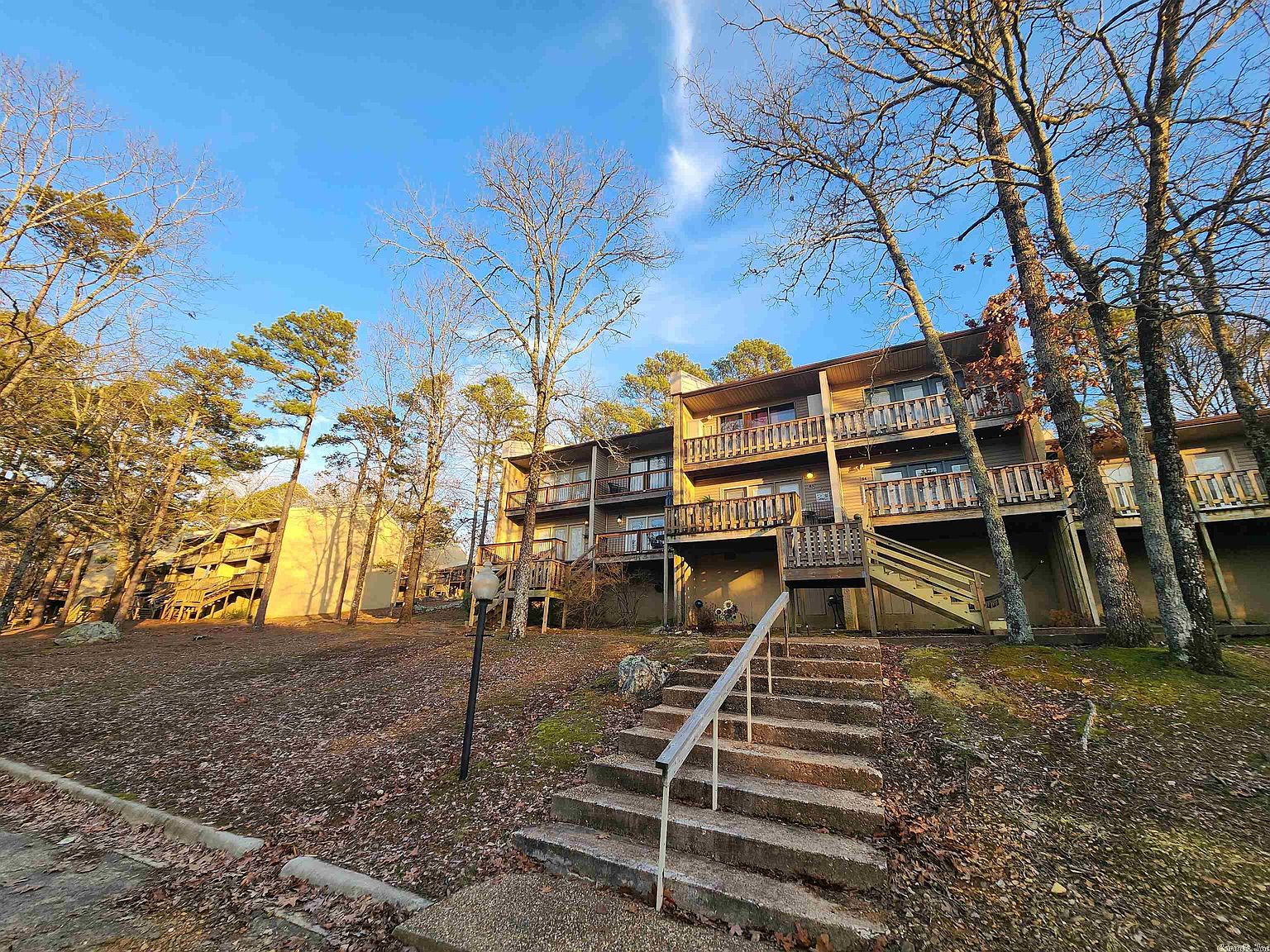 601 Dave Creek Pkwy APT 83, Fairfield Bay, AR 72088 MLS 23005116