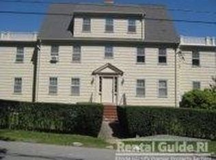 118 Ruggles Ave APT 2, Newport, RI 02840