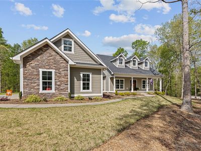 544 Paramount Dr, Seneca, SC, 29678