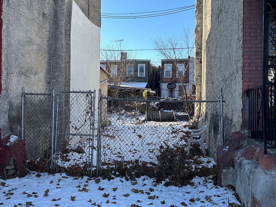 1st image of 1428 N Allison St