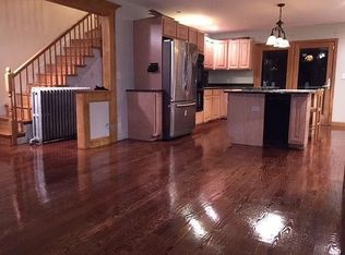 4 Gifford Pl, South Boston, MA 02127