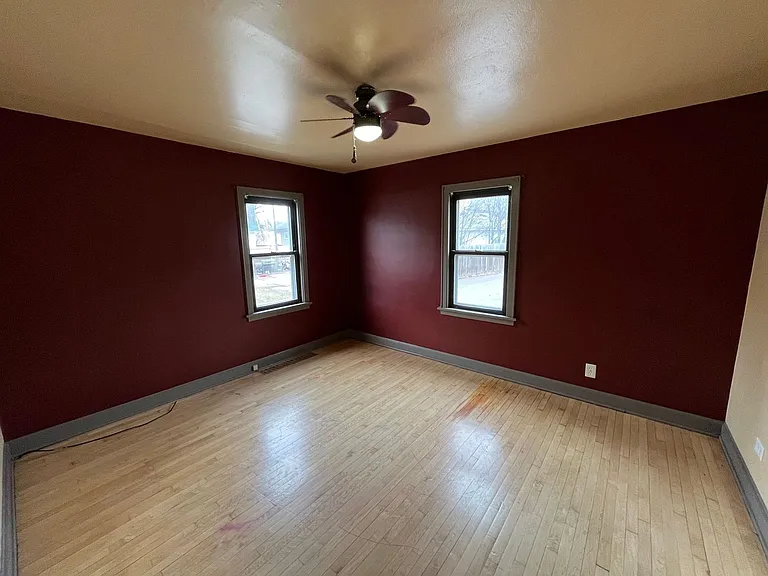 803 Grand Ave — Photo 12