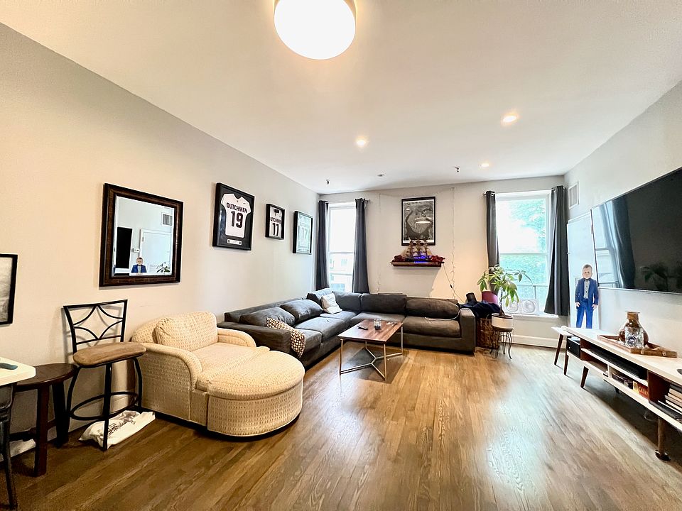 1st image of 66 Pearl St #203B