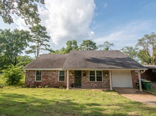 9308 W 6th St, Little Rock, AR 72205