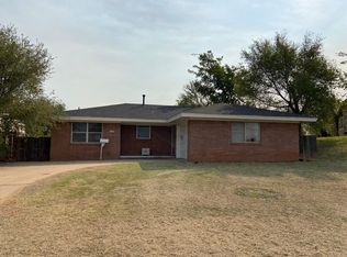 1000 N Jackson St, Altus, OK 73521